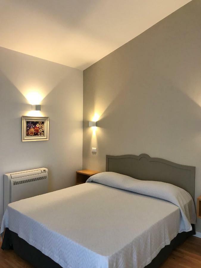 Cinema House Apartments Orbetello Esterno foto