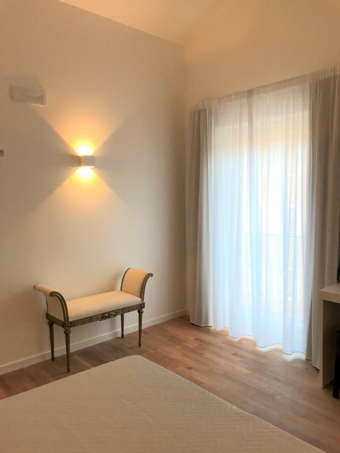 Cinema House Apartments Orbetello Esterno foto