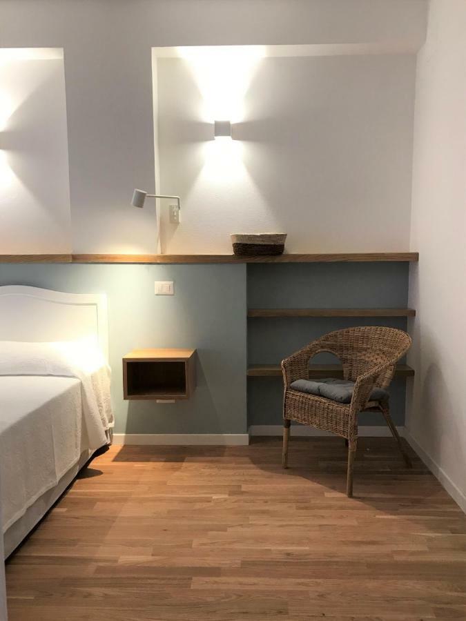 Cinema House Apartments Orbetello Esterno foto